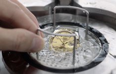 浪琴天俊手表是连锁店吗